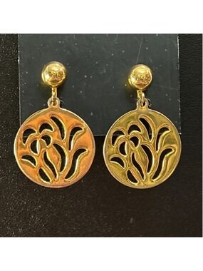 Women's vintage Bugbee & Niles Gold Tone Cutout Drop screw back Earrings